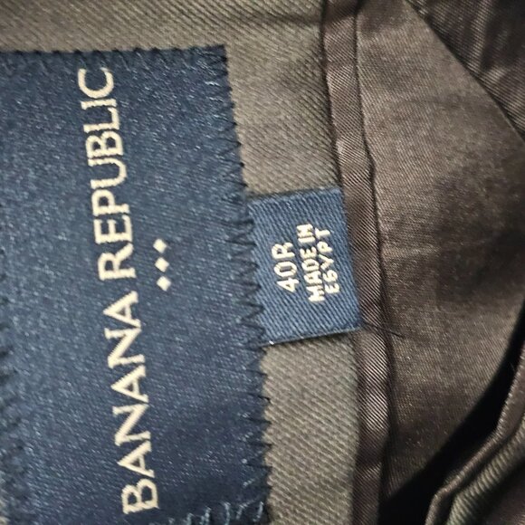 Banana Republic Olive Suit - Picture 12 of 15